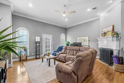 18143 Frankford Lakes Circle, Dallas, TX 75252 - Photo 8