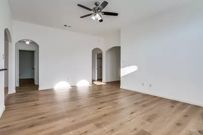 317 Meadow View Lane, Anna, TX 75409 - Photo 6