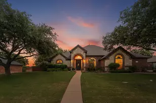 609 Clinton St, Ovilla, TX 75154 - Photo 2