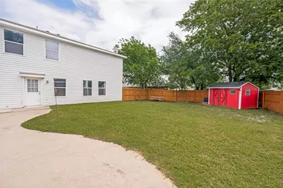 920 Kendall Drive, Arlington, TX 76001 - Photo 40