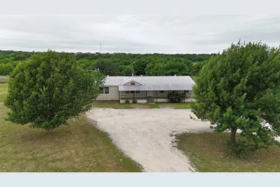 9721 Limestone Court, Joshua, TX 76058 - Photo 6