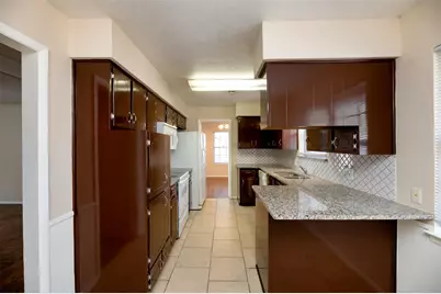 1605 Arrowhead, Pantego, TX 76013 - Photo 10