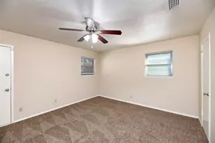 1605 Arrowhead, Pantego, TX 76013 - Photo 22