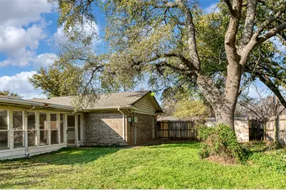 1605 Arrowhead, Pantego, TX 76013 - Photo 30