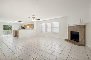 2208 Lookout Ln, Denton, TX 76207 - Photo 2