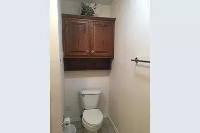 105 Santee Drive, Lake Kiowa, TX 76240 - Photo 16