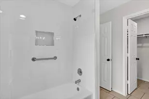 1755 Kings Canyon Cir, Fort Worth, TX 76134 - Photo 14