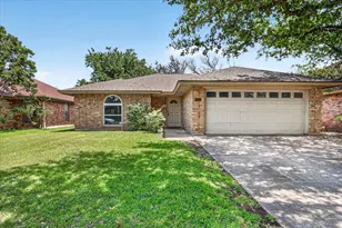 1755 Kings Canyon Cir, Fort Worth, TX 76134 - Photo 2