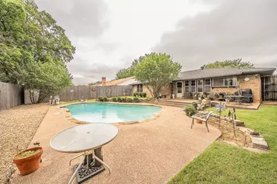 500 Emerson Drive, Euless, TX 76039 - Photo 26