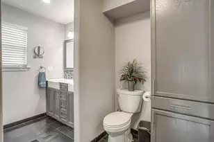 3412 E Renfro St, Burleson, TX 76028 - Photo 30