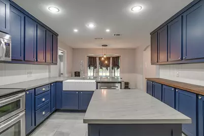 3412 E Renfro Street, Burleson, TX 76028 - Photo 16