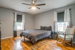3412 E Renfro St, Burleson, TX 76028 - Photo 34