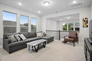 113 Camelia St, Garland, TX 75043 - Photo 24