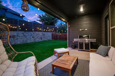 113 Camelia Street, Garland, TX 75043 - Photo 2