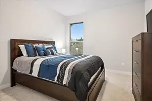 113 Camelia St, Garland, TX 75043 - Photo 26