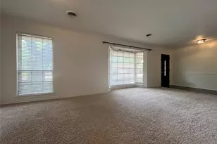 1409 Hillcrest St, Ennis, TX 75119 - Photo 4