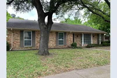1409 Hillcrest Street, Ennis, TX 75119 - Photo 1