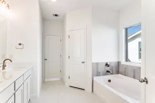 2716 Glasgow Wy, Denton, TX 76207 - Photo 10