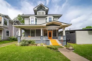 729 N Bishop Ave, Dallas, TX 75208 - Photo 1