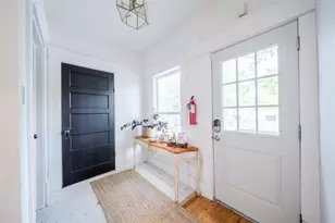 729 N Bishop Ave, Dallas, TX 75208 - Photo 16