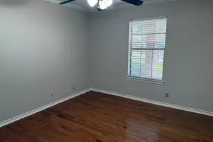 314 Trollinger St, Whitesboro, TX 76273 - Photo 12