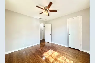 4813 Sandage Avenue, Fort Worth, TX 76115 - Photo 22
