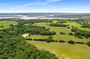 6111 Co Rd 2610, Bonham, TX 75418 - Photo 32