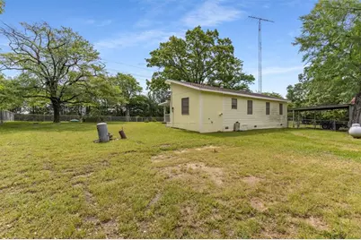 6111 County Road 2610, Bonham, TX 75418 - Photo 10