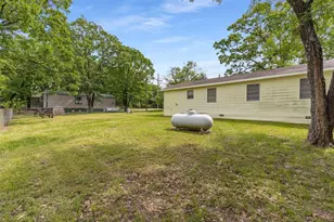 6111 Co Rd 2610, Bonham, TX 75418 - Photo 8