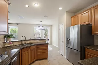 831 Apple Hill Drive, Allen, TX 75013 - Photo 12