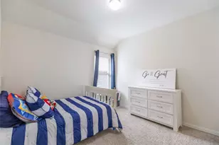 816 Skytop Dr, Fort Worth, TX 76052 - Photo 18