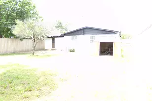 10932 Dunaway Dr, Dallas, TX 75228 - Photo 18