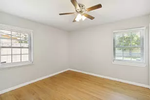 10932 Dunaway Dr, Dallas, TX 75228 - Photo 14