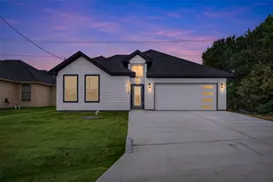 5620 Van Horn Dr, Granbury, TX 76048 - Photo 1