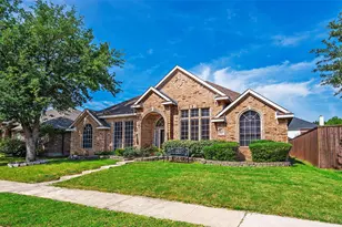 5925 Legend Ln, The Colony, TX 75056 - Photo 2