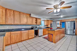 5108 Crown Rd, Fort Worth, TX 76114 - Photo 4