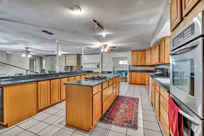 5108 Crown Road, Fort Worth, TX 76114 - Photo 6