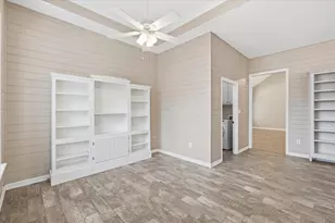 1146 Oakhurst St, Denton, TX 76210 - Photo 12