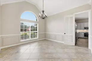 1146 Oakhurst St, Denton, TX 76210 - Photo 4