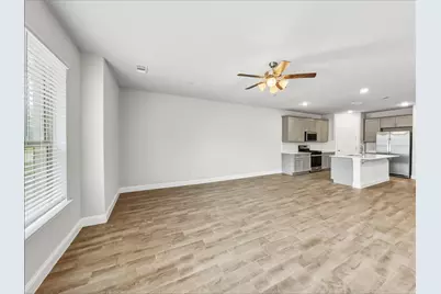 213 Suma Drive, Euless, TX 76040 - Photo 4