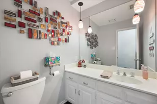 2806 Augusta Ln, Arlington, TX 76012 - Photo 20