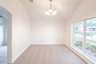 1605 Nighthawk Dr, Little Elm, TX 75068 - Photo 6