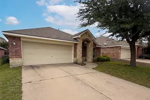 1605 Nighthawk Dr, Little Elm, TX 75068 - Photo 1