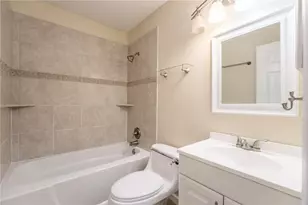 4716 Audubon Dr, Arlington, TX 76018 - Photo 6