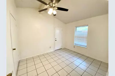 4326 Upland Way, Garland, TX 75042 - Photo 6