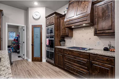 1024 Knoxmiller Court, Weatherford, TX 76088 - Photo 10