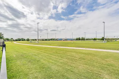 245 Cedar Crest Drive, Justin, TX 76247 - Photo 36