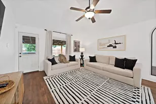 1151 Darren Dr, Burleson, TX 76028 - Photo 10