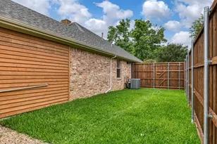 4200 Mesa Dr, Carrollton, TX 75010 - Photo 34