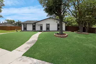 2006 Southern Oaks, Carrollton, TX 75007 - Photo 2